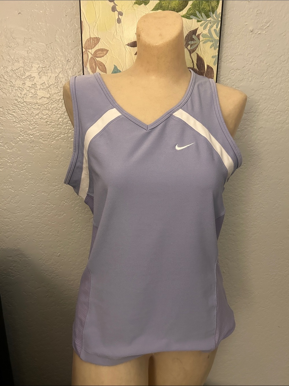 Nike Women's Lavender Active Tank Top - Breathable Back Panel